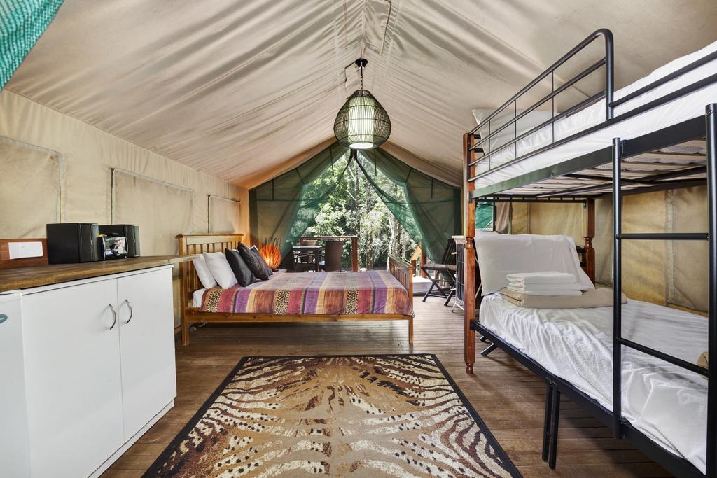 Seven Mile Beach Holiday Park Gerroa Room photo